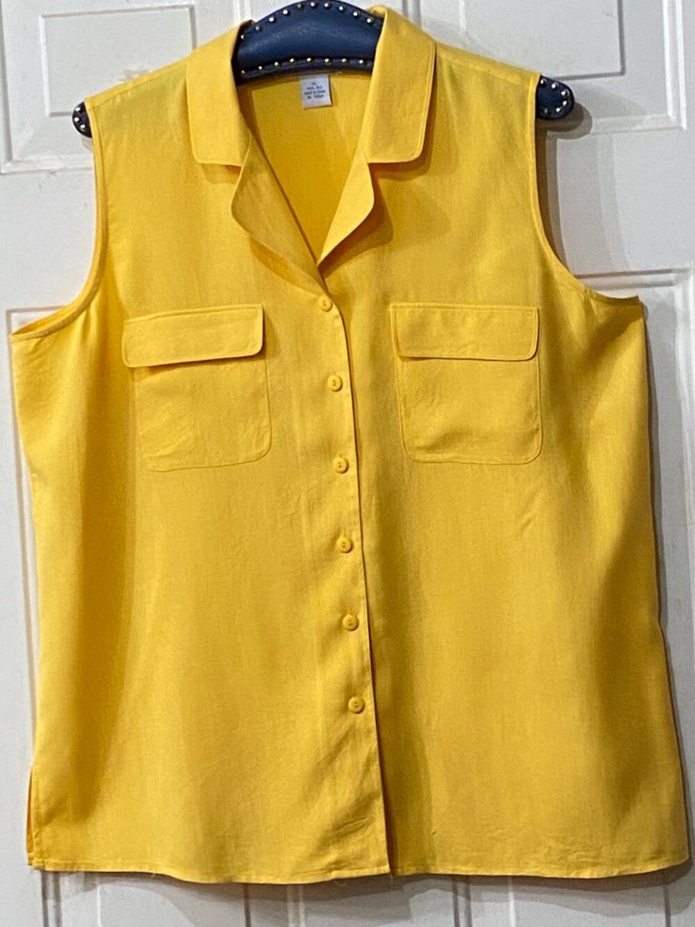 Anna and Frank Silk Womens Sz XL Blouse Shirt Sleeveless Yellow 2 Pockets